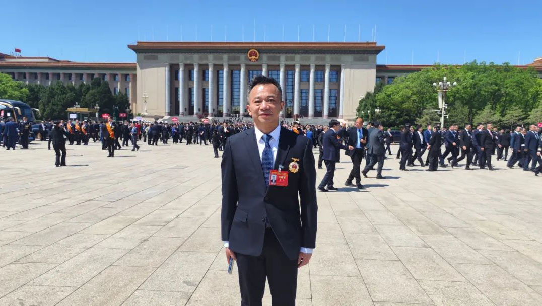 重磅！皇冠足彩网官网首页再添一名全国劳动模范