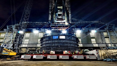 冶金工程公司宝钢一高炉大修项目首段模块化运输顺利就位